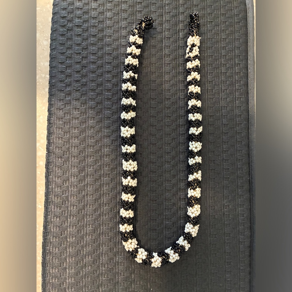 Elegant Black and White Beaded Necklace